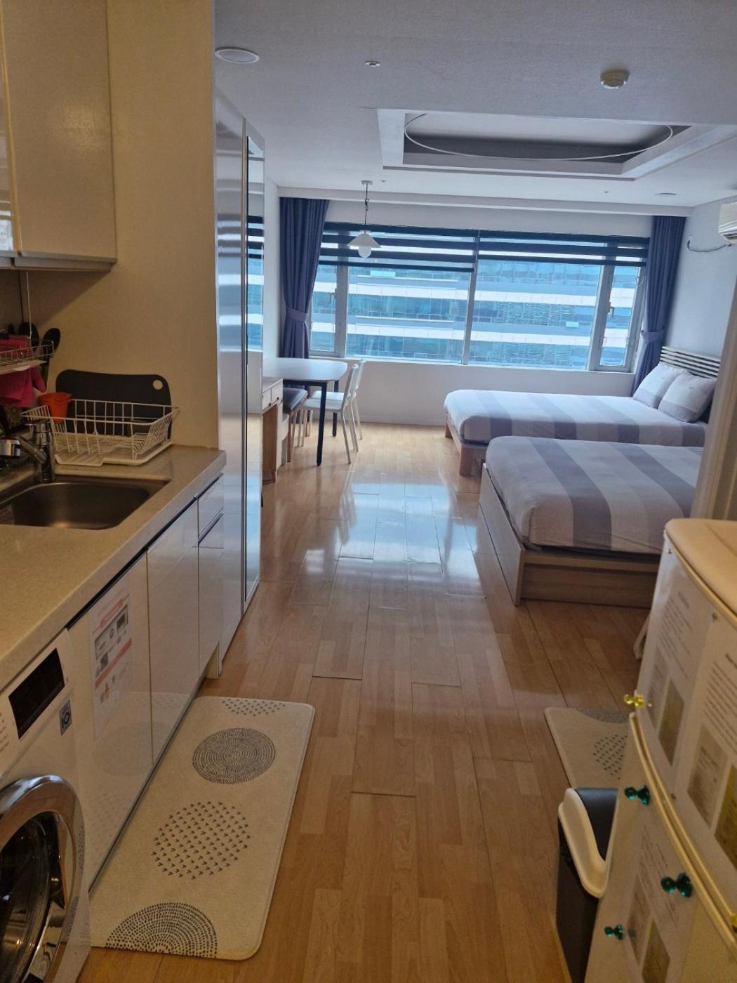 Hongdae Residence 3 - 1Min From Hongik Uni Station Exit #1 Seúl Exterior foto